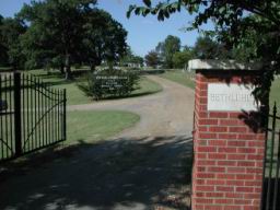 BethlehemCemetery-CaplevilleTN-Sep2003-9843.JPG