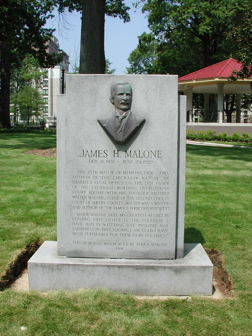 MaloneMonuments-MemphisCourtSquare-2005-Aug-1102.JPG